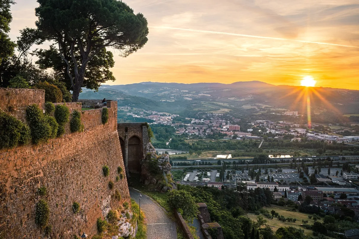 I migliori punti per il tramonto Orvieto: guida 2026
